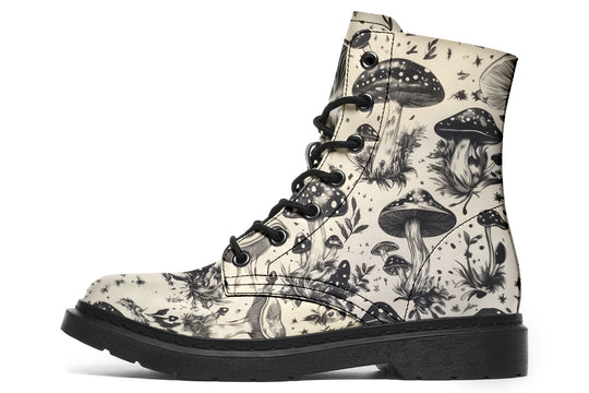 Sporefield Boots