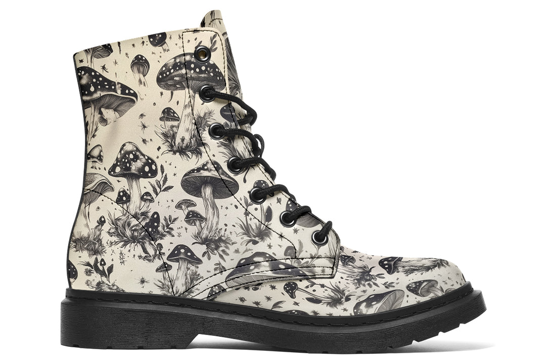 Sporefield Boots