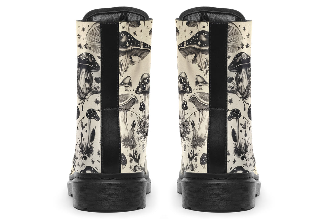 Sporefield Boots