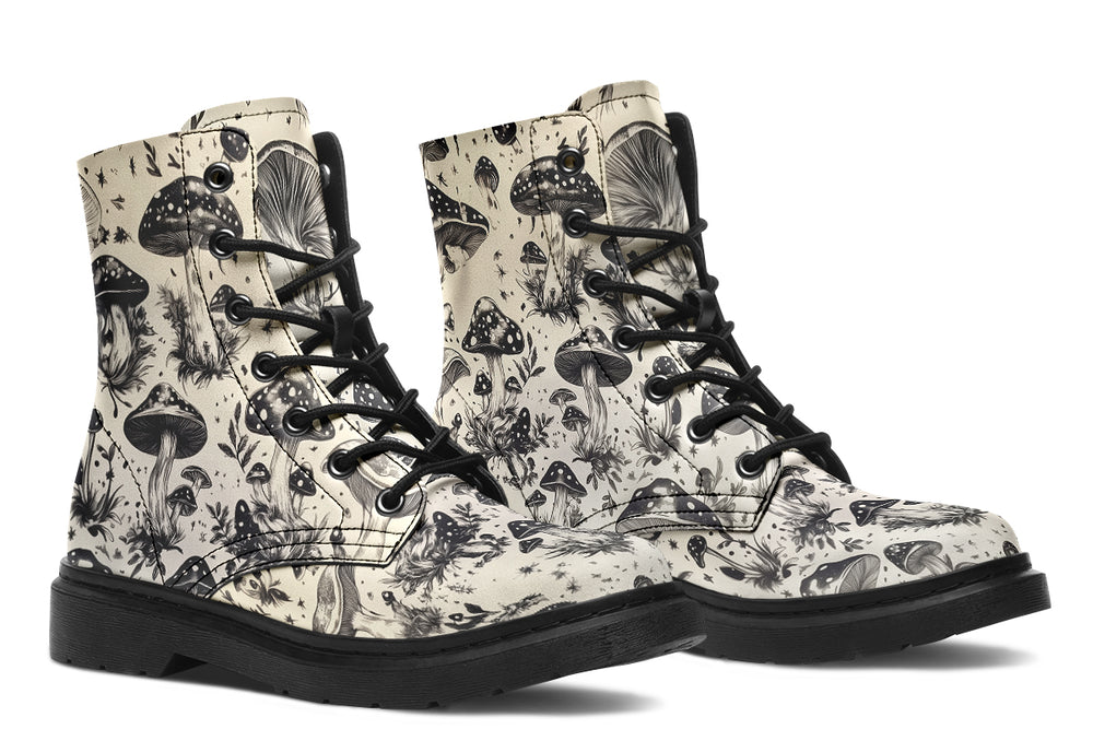 Sporefield Boots