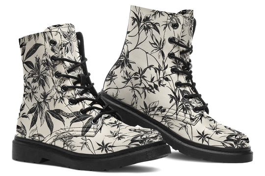 Tangle Boots