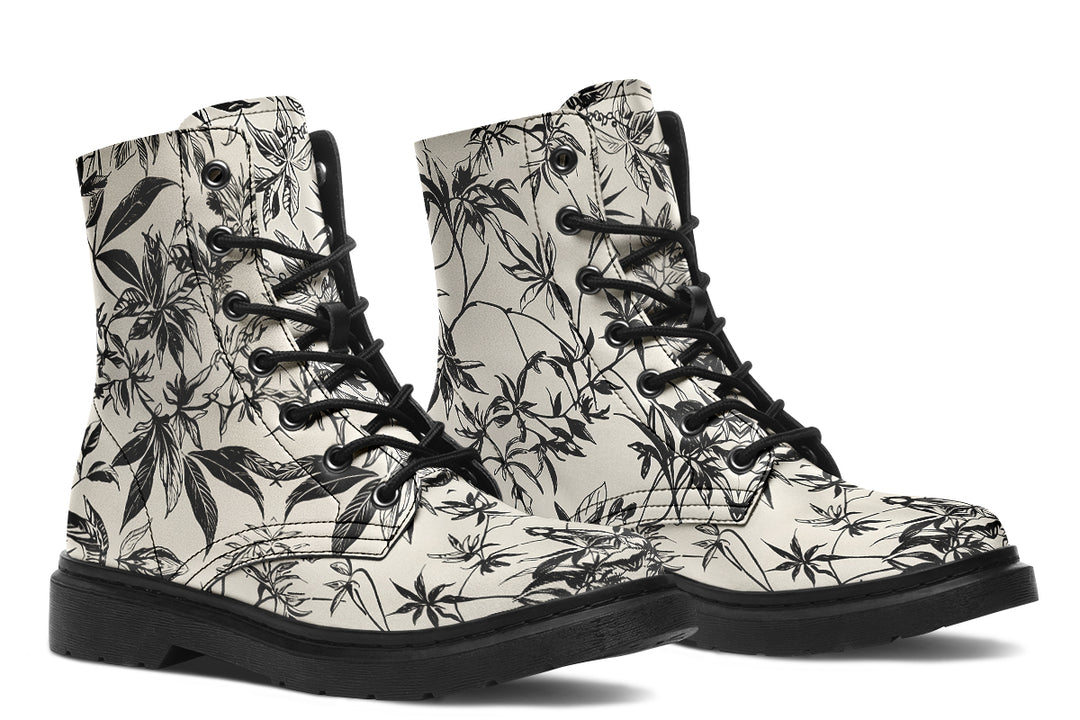 Tangle Boots