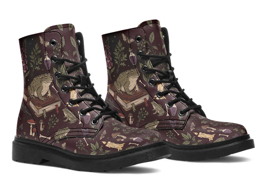 Toad Crypt Boots