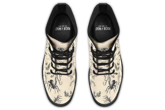 Widow Garden Boots