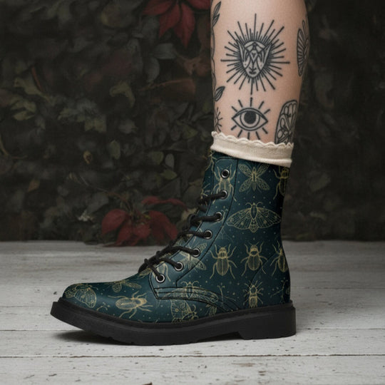 Chrysalidae Boots