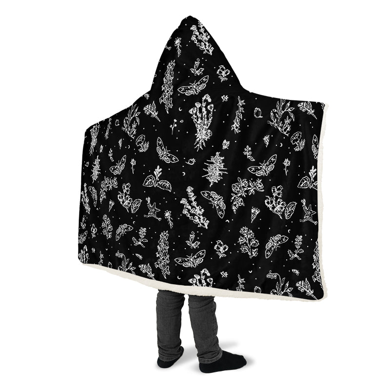 Nightshade Hooded Blanket - Cozy and Warm Wrap-around Blanket with Vegan Fur Lining and Hood