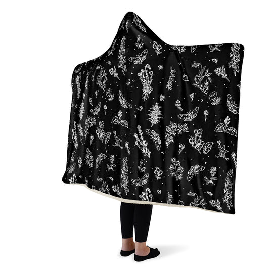 Nightshade Hooded Blanket - Cozy and Warm Wrap-around Blanket with Vegan Fur Lining and Hood