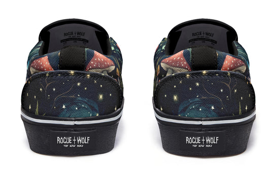 Puck Slipons