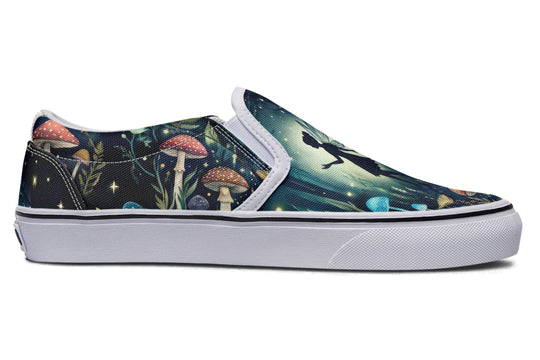 Puck Slipons