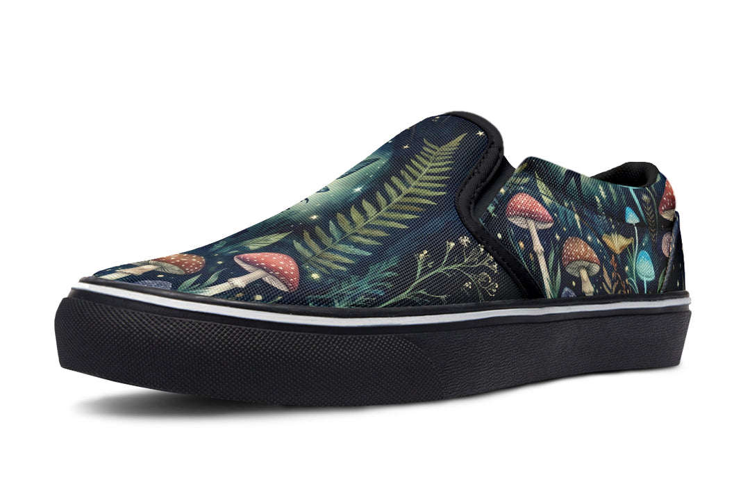 Puck Slipons