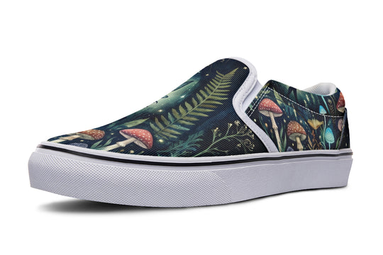 Puck Slipons