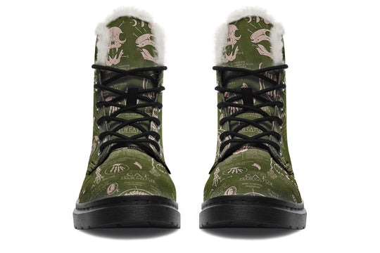 Fern Cat Study Winter Boots