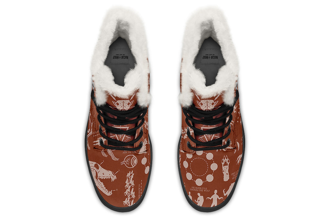 Rosewood Wolf Study Winter Boots